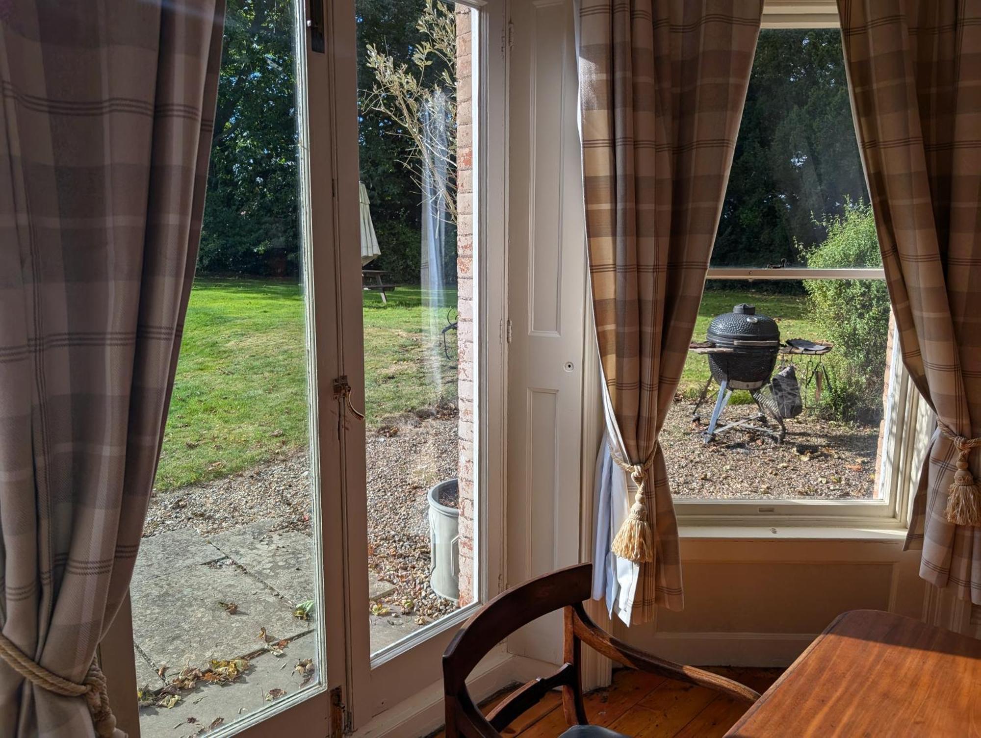 The Writer'S Retreat Ground Floor Apartment 霍尔特 外观 照片
